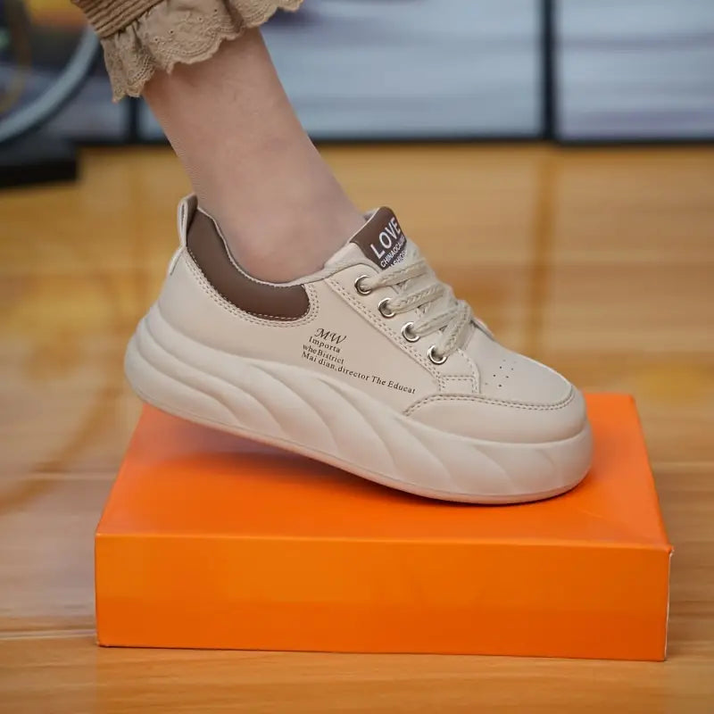 "MW LOVE" Tenis modernos Edicion limitada 2025