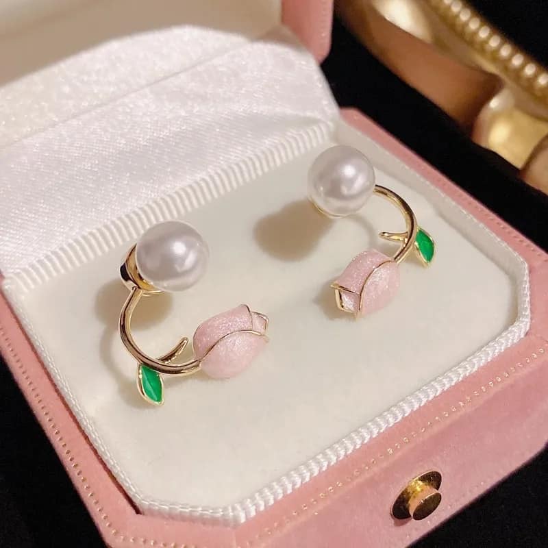 aretes de tulipán rosa