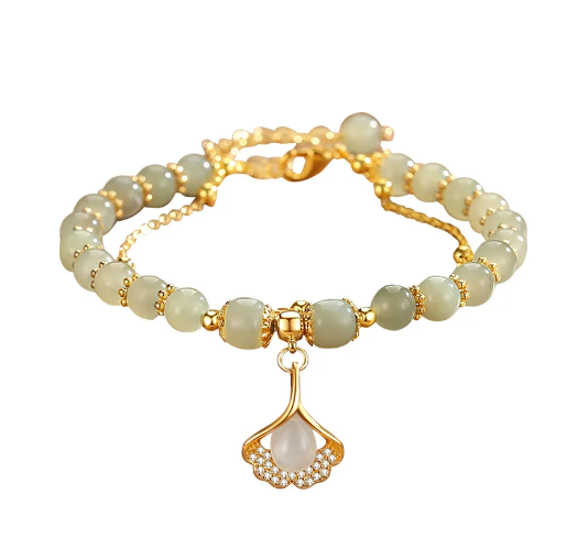 Amuleto de oro Jade